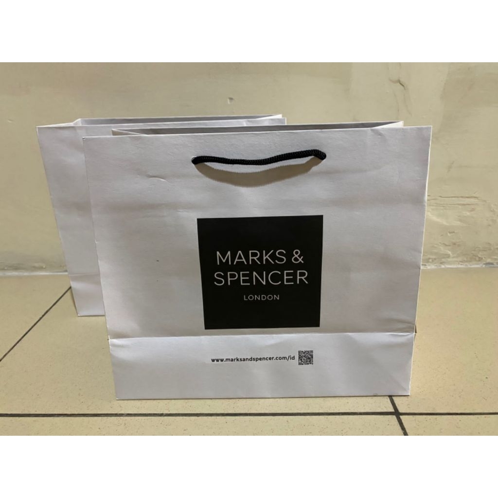 

Paper Bag Marks & Spencer / Paperbag M&S / Paperbag Marks&Spencer