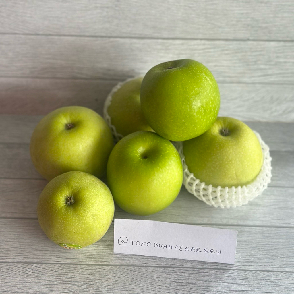 

Buah Apel Hijau Green Smith granny smith (400-500gr) TOKO BUAH SEGAR SURABAYA