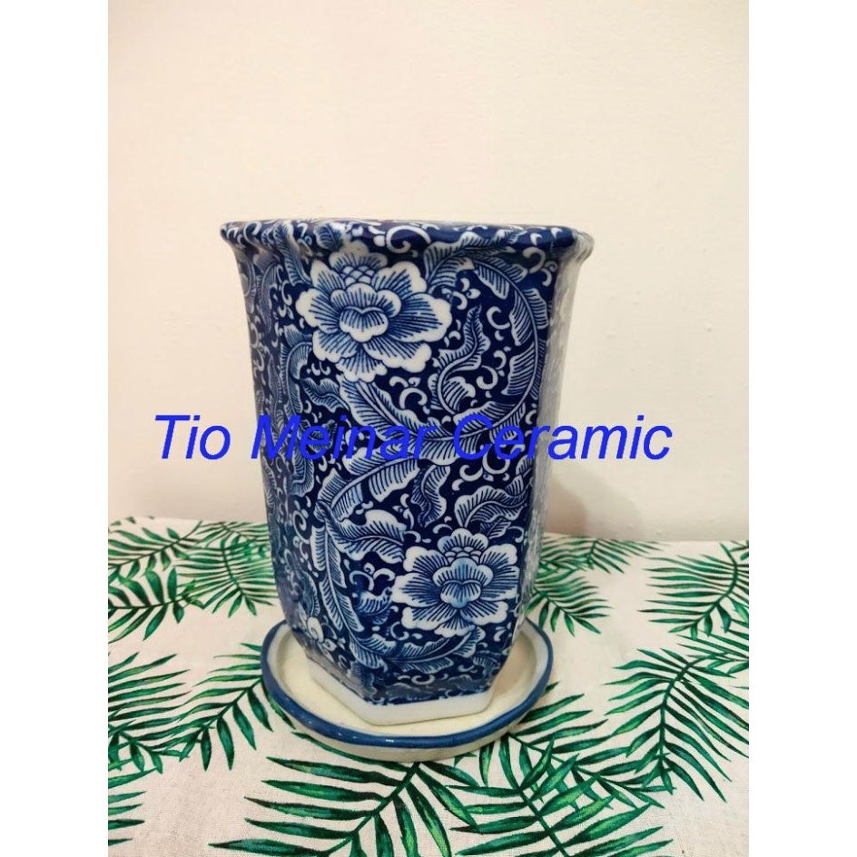 Pot Bunga Keramik Cina Segi 6 Ada Alas Piringnya