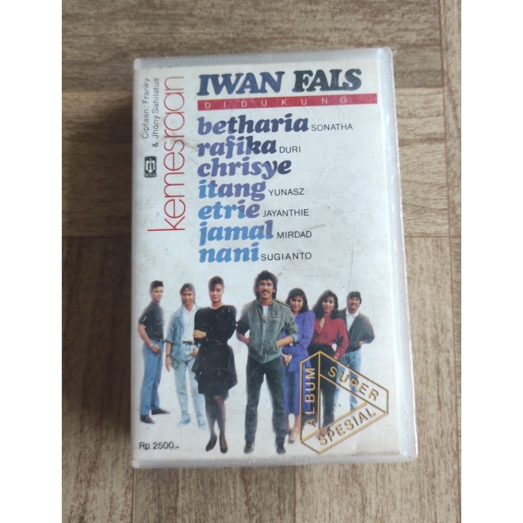 kaset pita kompilasi iwan fals dkk