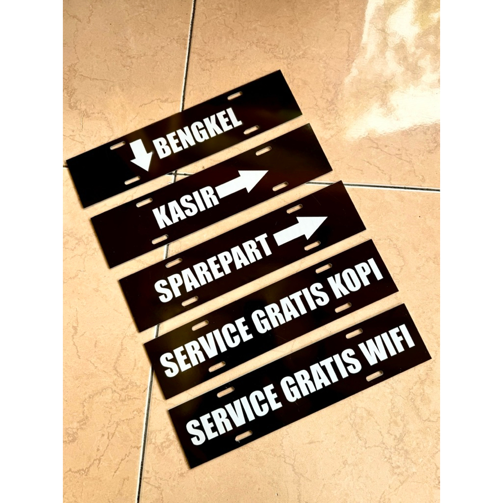 

AKRILIK GANTUNG / PAPAN GANTUNG UKURAN 7x30cm BISA CUSTOM TULISAN SESUAI PERMINTAAN