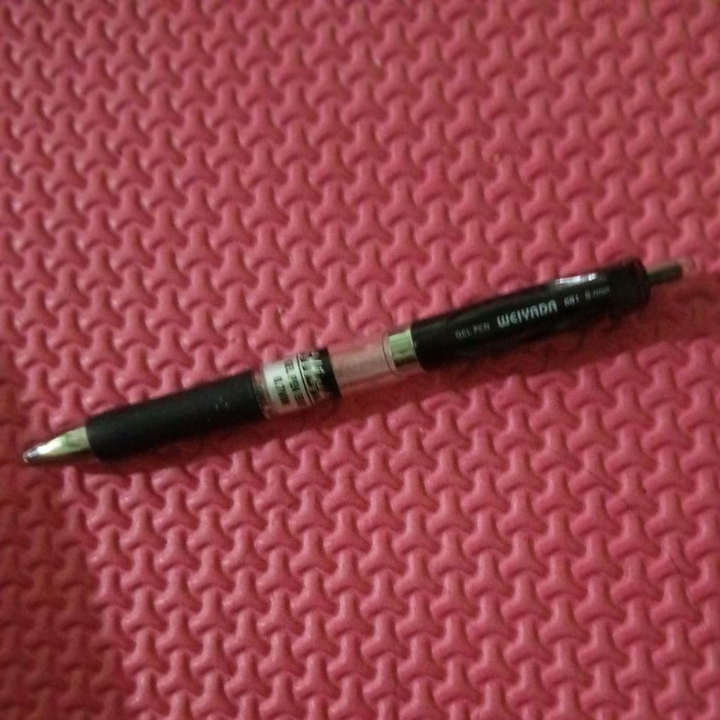 

Gel Pen Weiyada
