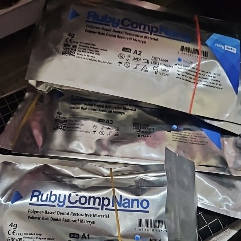 Ruby composite untuk tampal