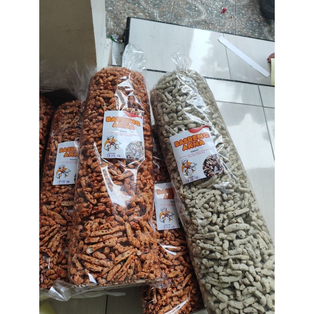 

basreng Chili oil daun jeruk 1ball isi 2kg