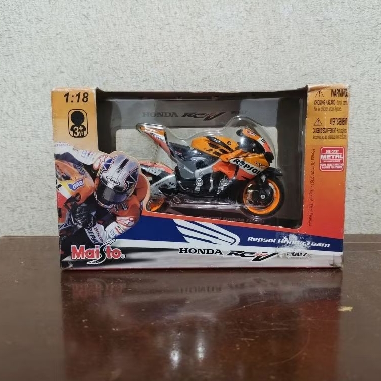 Diecast Maisto Motogp Dani Pedrosa 2007 Skala 1:18