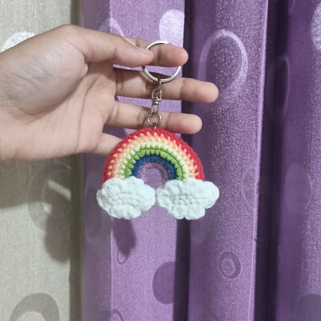 Gantungan Kunci Rajut Rainbow (Pelangi)