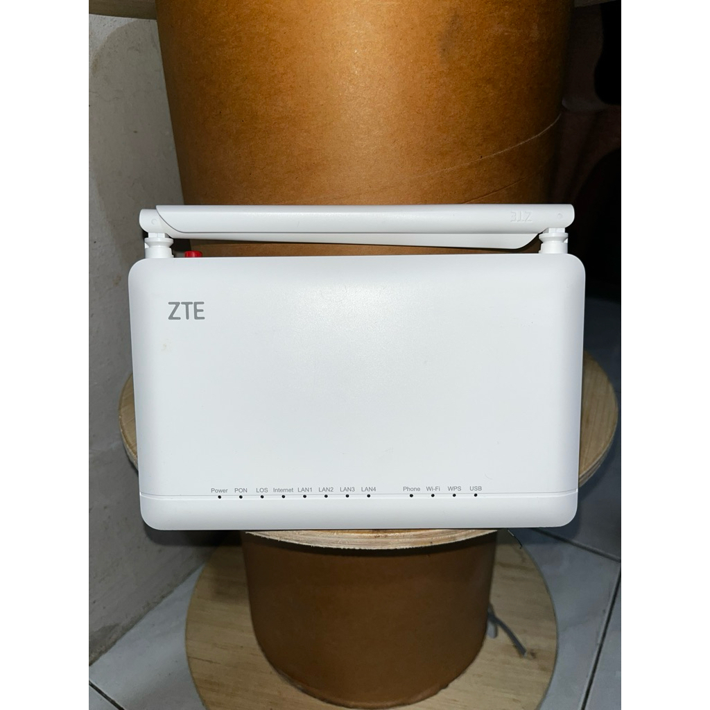 ZTE GPON F670L & F679L + Adaptor