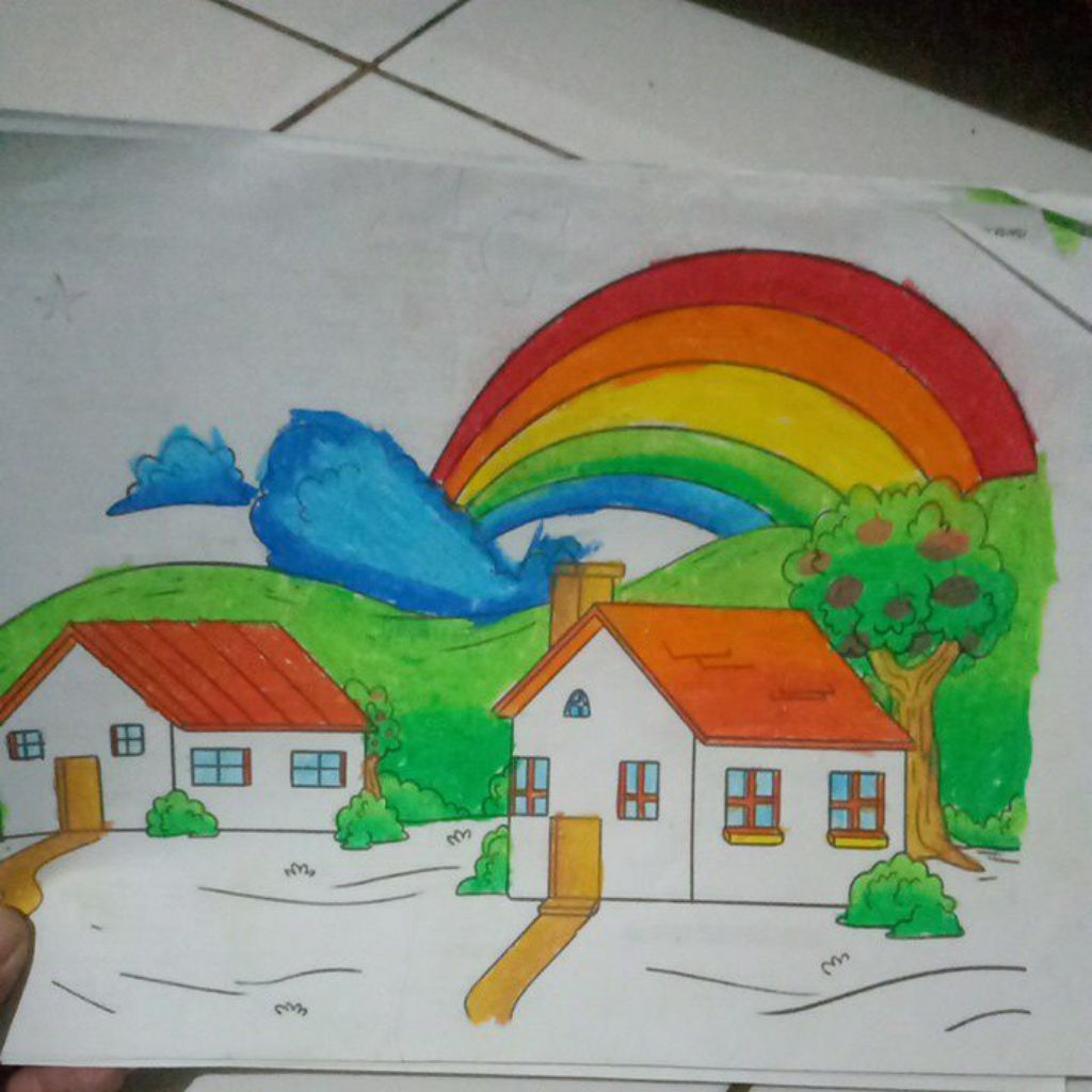 

Mewarnai dan hasil mewarnai anak