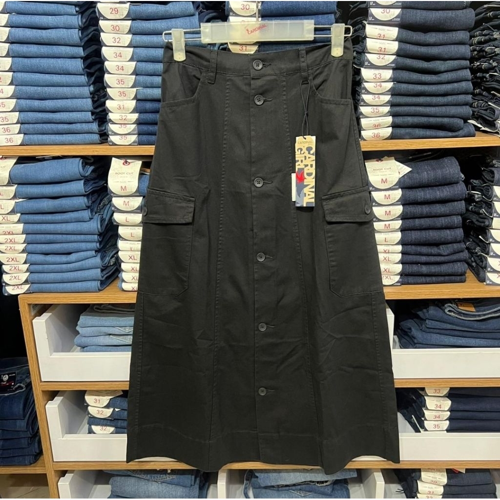 Rok wanita cardinal girl