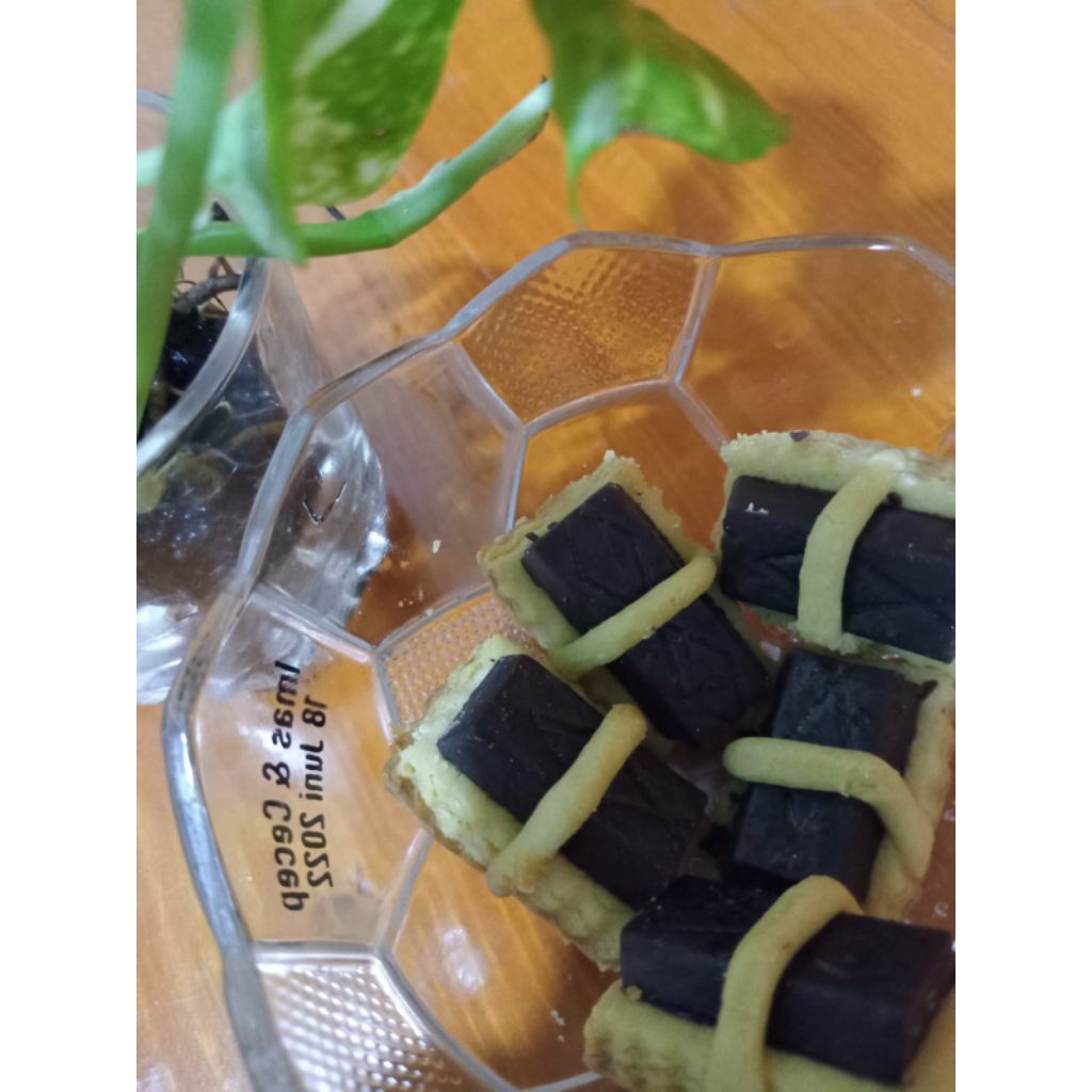 

ANEKA KUE KERING LEBARAN KUALITAS PREMIUM BUTTER WIJSMAN, LUMER,LEMBUT,ENAK,HOME MADE