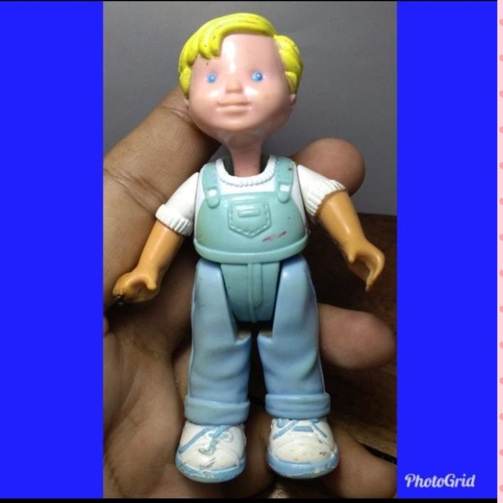 figure jadul anak kecil