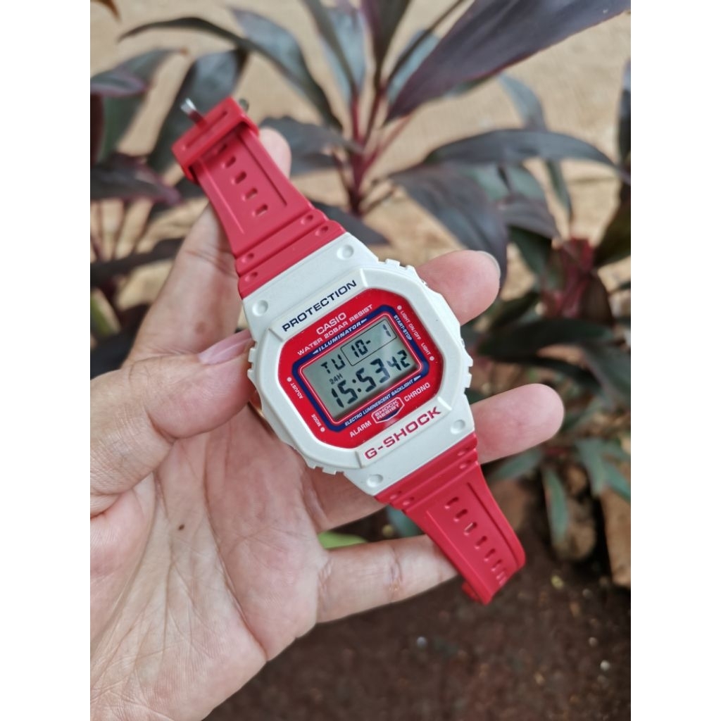 JAM TANGAN GSHOCK DW-5600TB