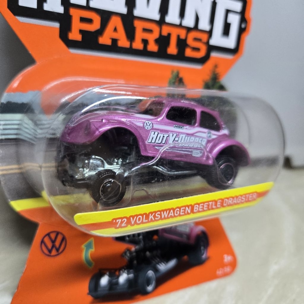 Matchbox 1/64 72 Volkswagen Beetle Dragster Pink