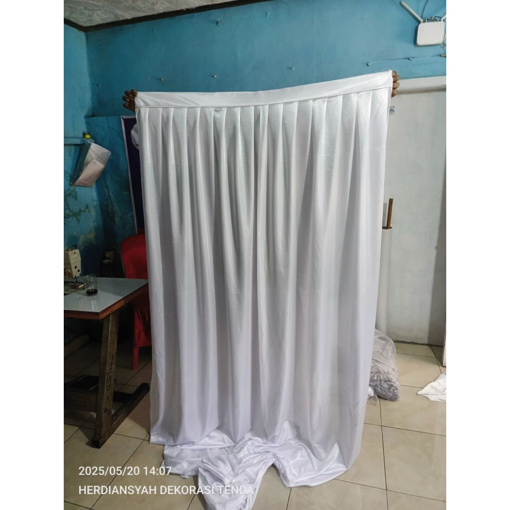 Tirai Tenda Dekorasi-Tirai Penutup Tenda Murah