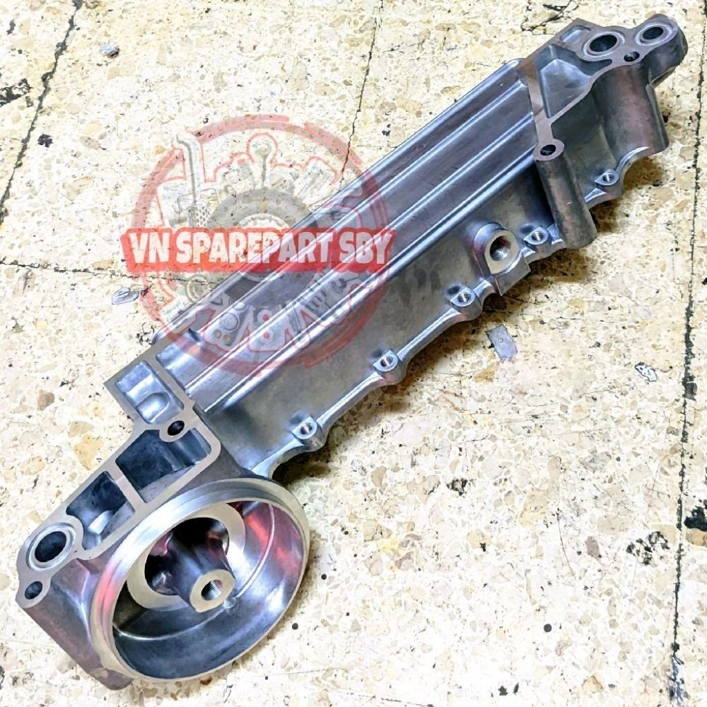 COVER OIL COOLER FUSO 8DC9 BAWAH