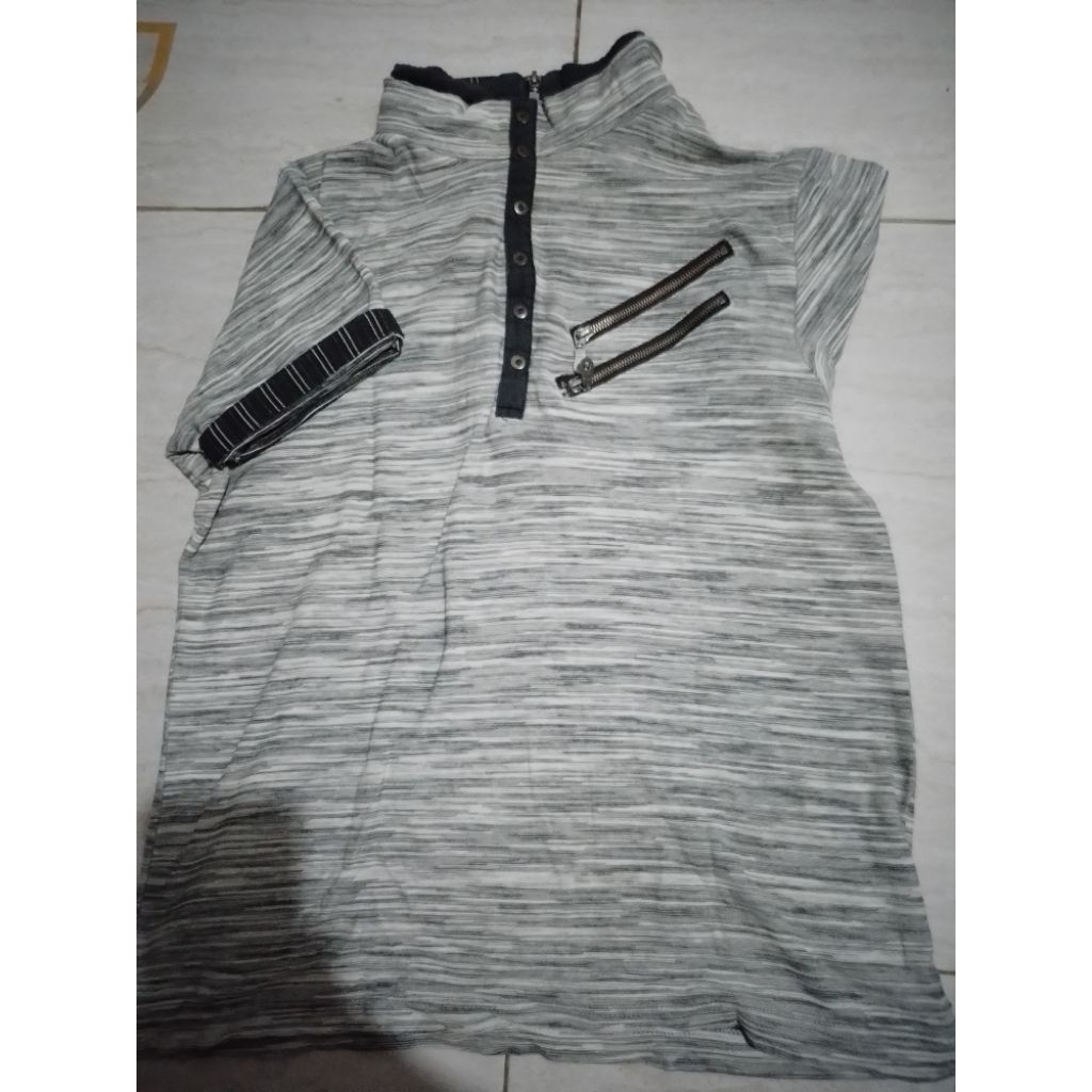 preloved kaos unik