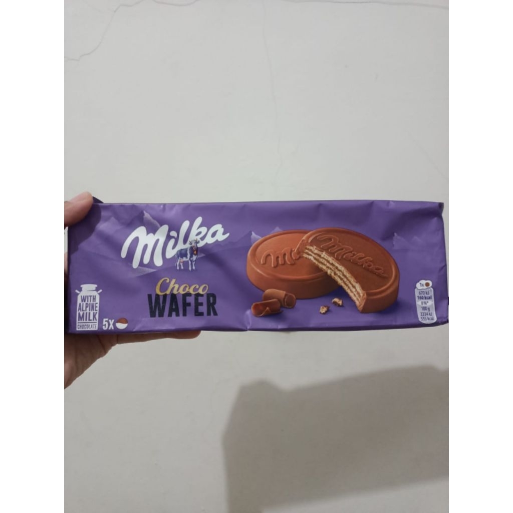 

MILKA CHOCO WAFER ISI 5 /MILKA SENSATION COOKIES