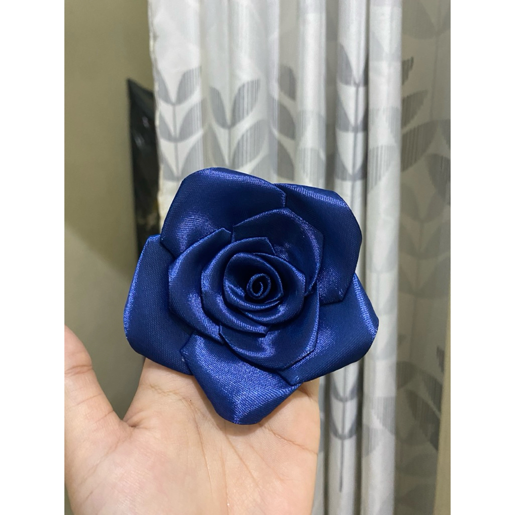 

Bunga Pita Satin (4cm) pertangkai