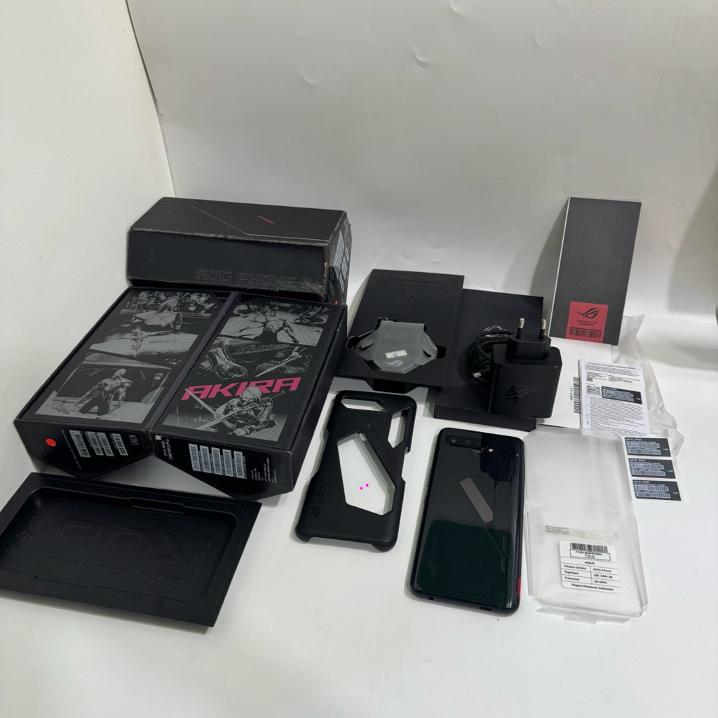 Asus Rog Phone 5s Pro 18/512gb Fullset Second Garansi Resmi