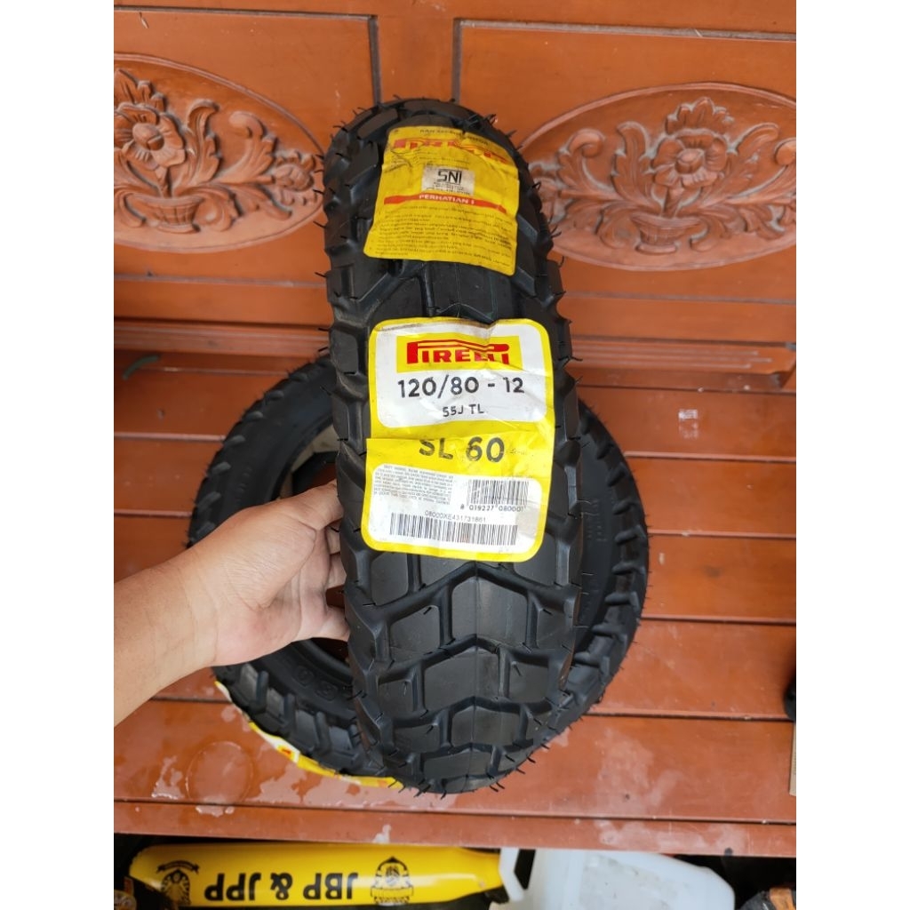 BAN LUAR MOTOR SL60 120/80 RING 12 PIRELLI TUBELESS BAN LUAR PIRELLI 120/80 12 SL60 TUBELESS PROMO M