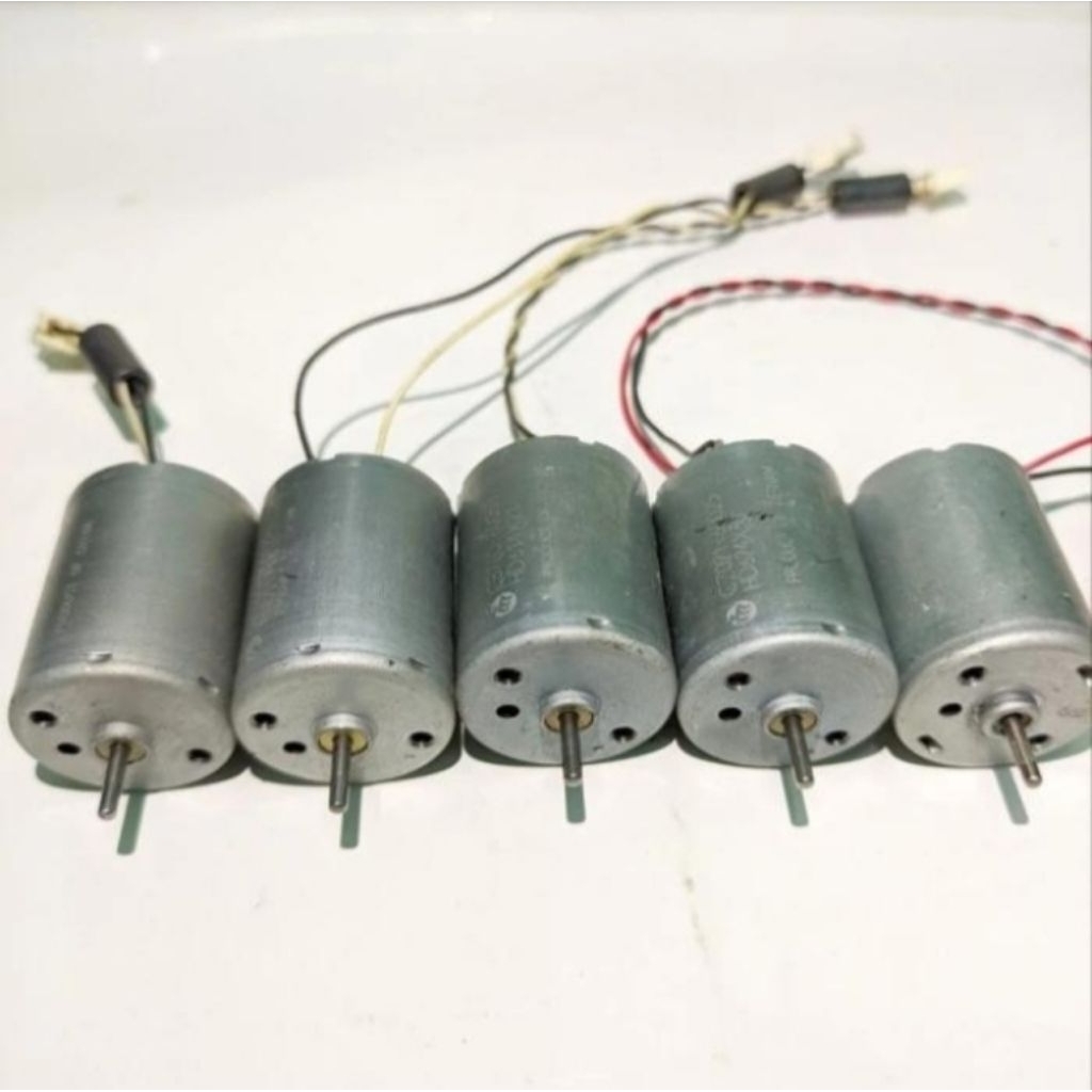 DC Motor Permanen Generator 12 - 24 Vdc DC Motor