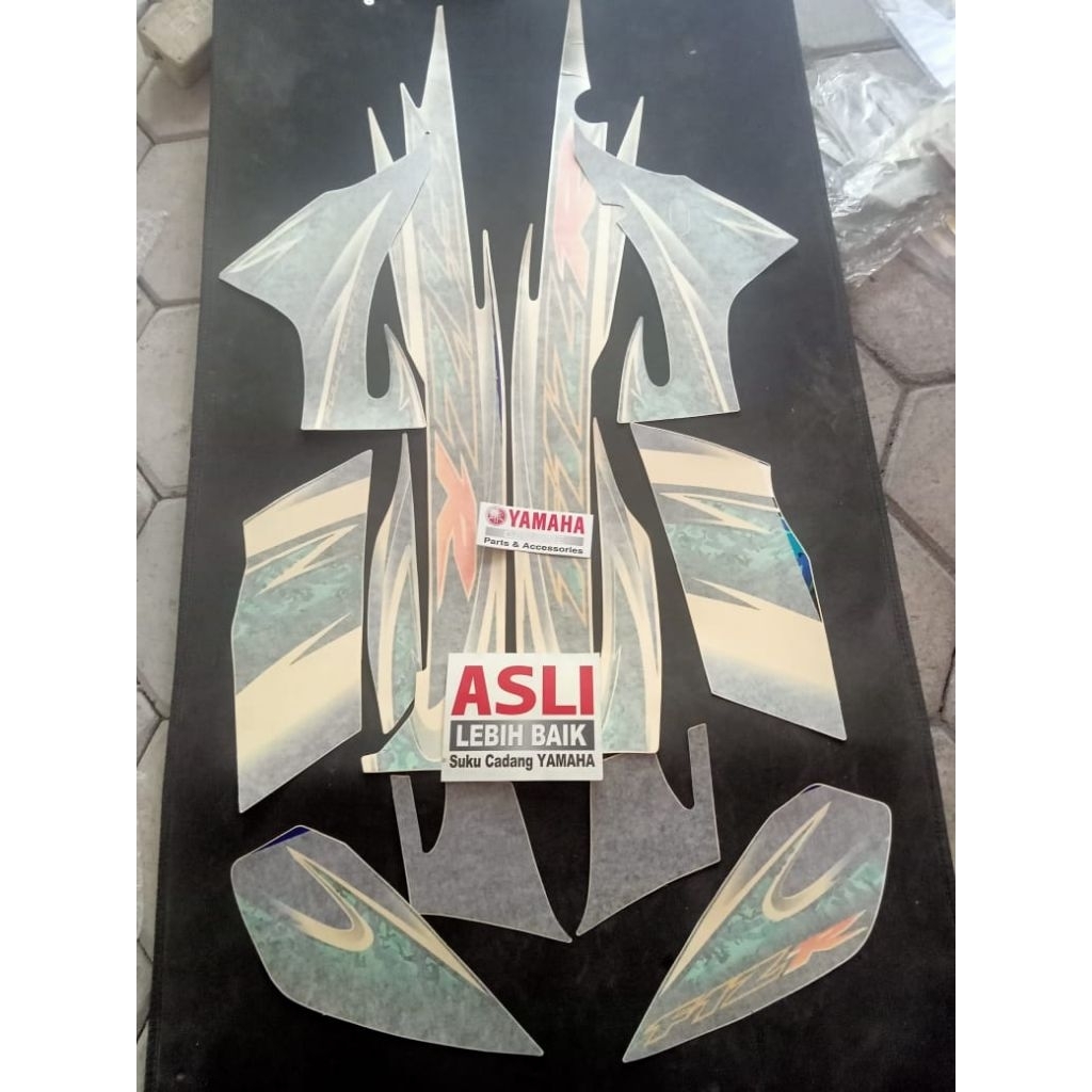 stiker setriping ori fizr fizr 2005
