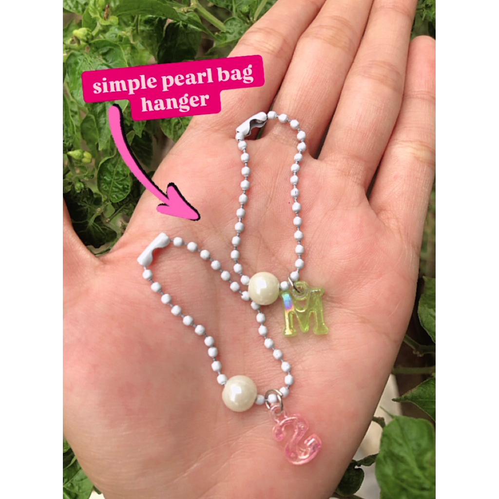gantungan tas mute manik manik huruf mutiara