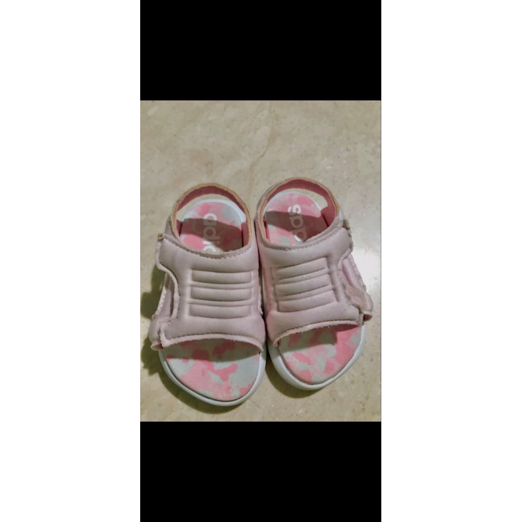 preloved sandal adidas anak