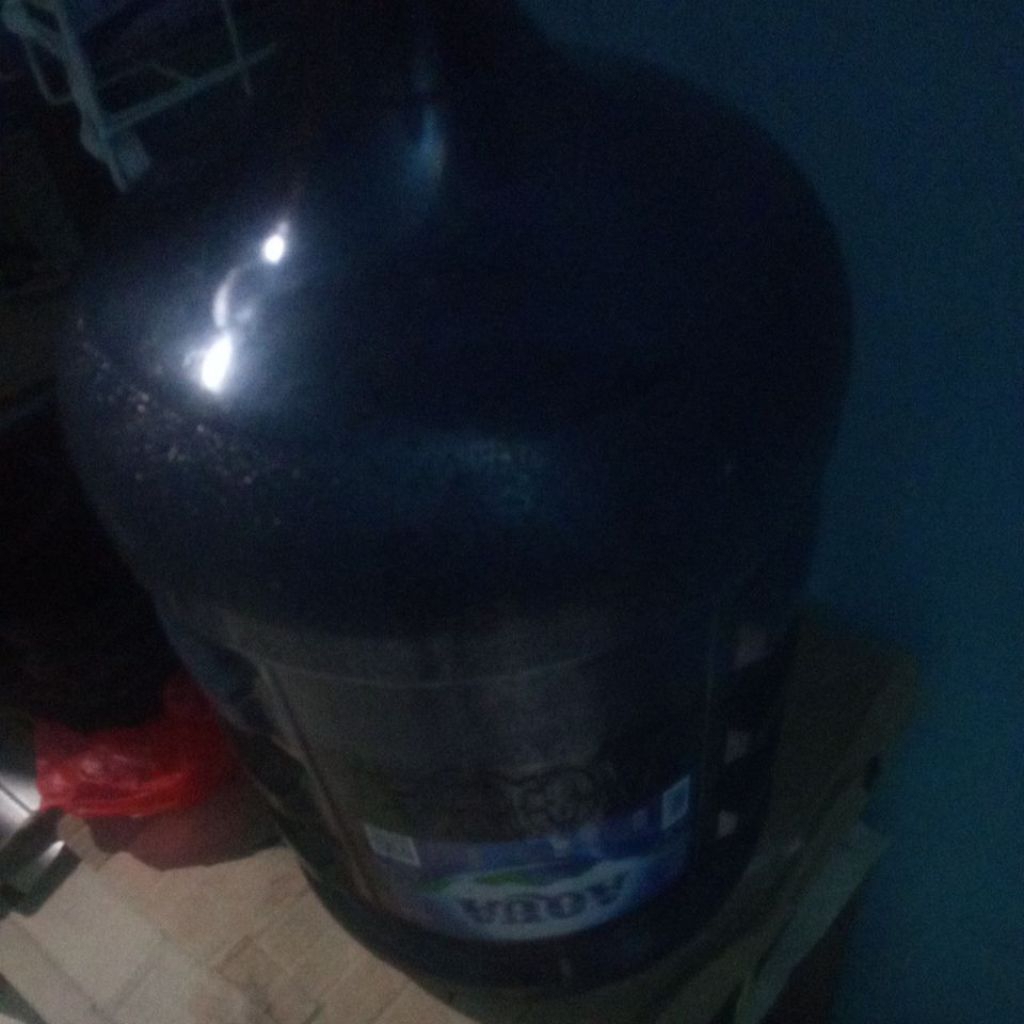 

toko air mineral abadi