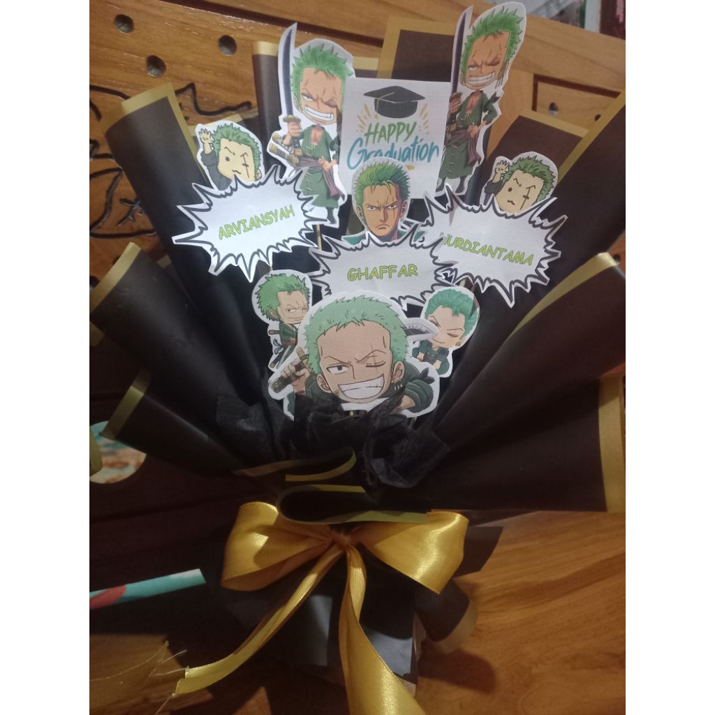 BUKET WISUDA MURAH TOPPER ONE PIECE/BTS ANAK LAKI-LAKI