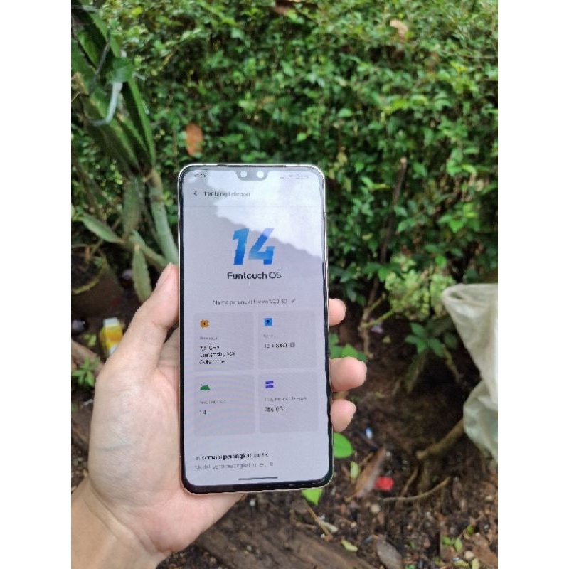 Vivo V23 5G ram 12+8/256GB