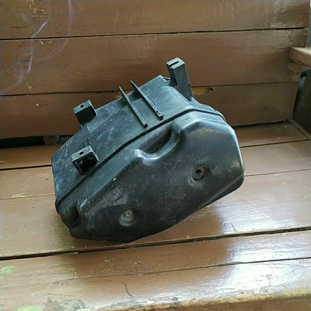 box filter Suzuki rgr dengan tutup aki