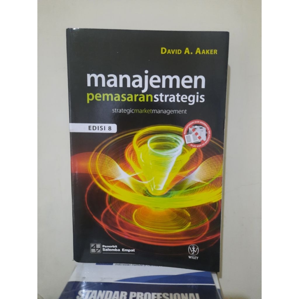 Manajemen Pemasaran Strategis (e8)/Aaker