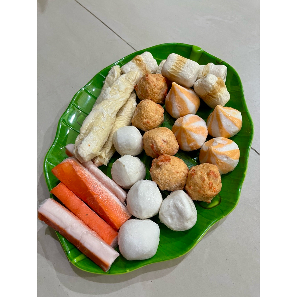 

MIX STEAMBOAT PREMIUM PER PACK. 100% HALAL