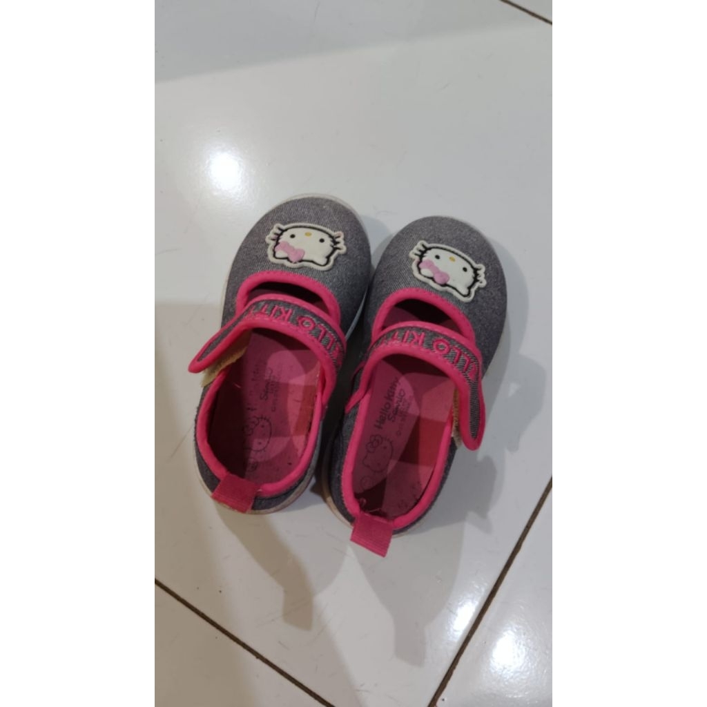 (PL) Sepatu anak