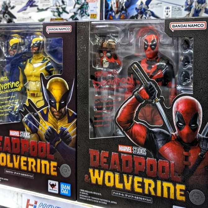 SHF Marvel Deadpool & Wolverine - Deadpool