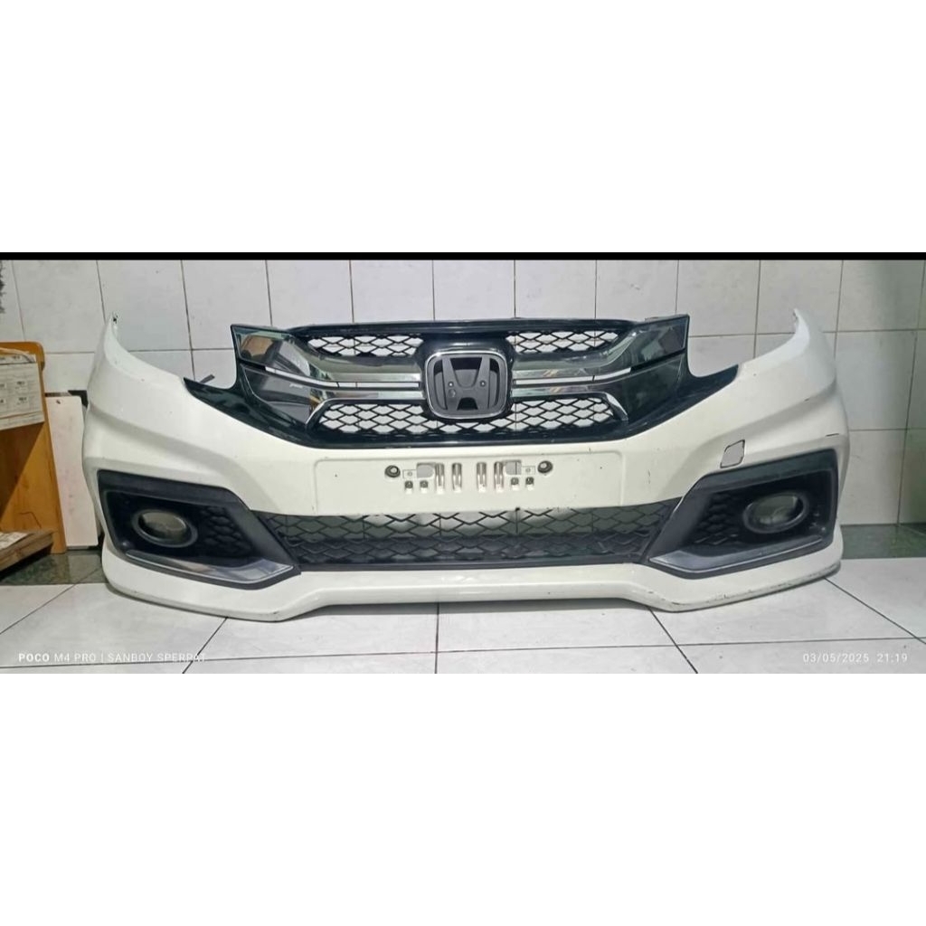 Bemper depan Mobilio RS old 2016 isian barang original