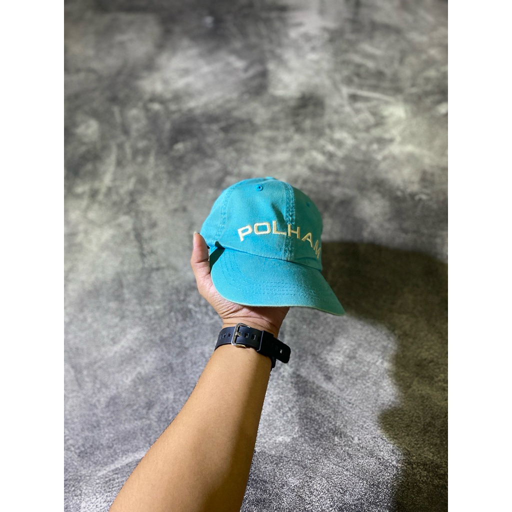 Topi Polham Tosca