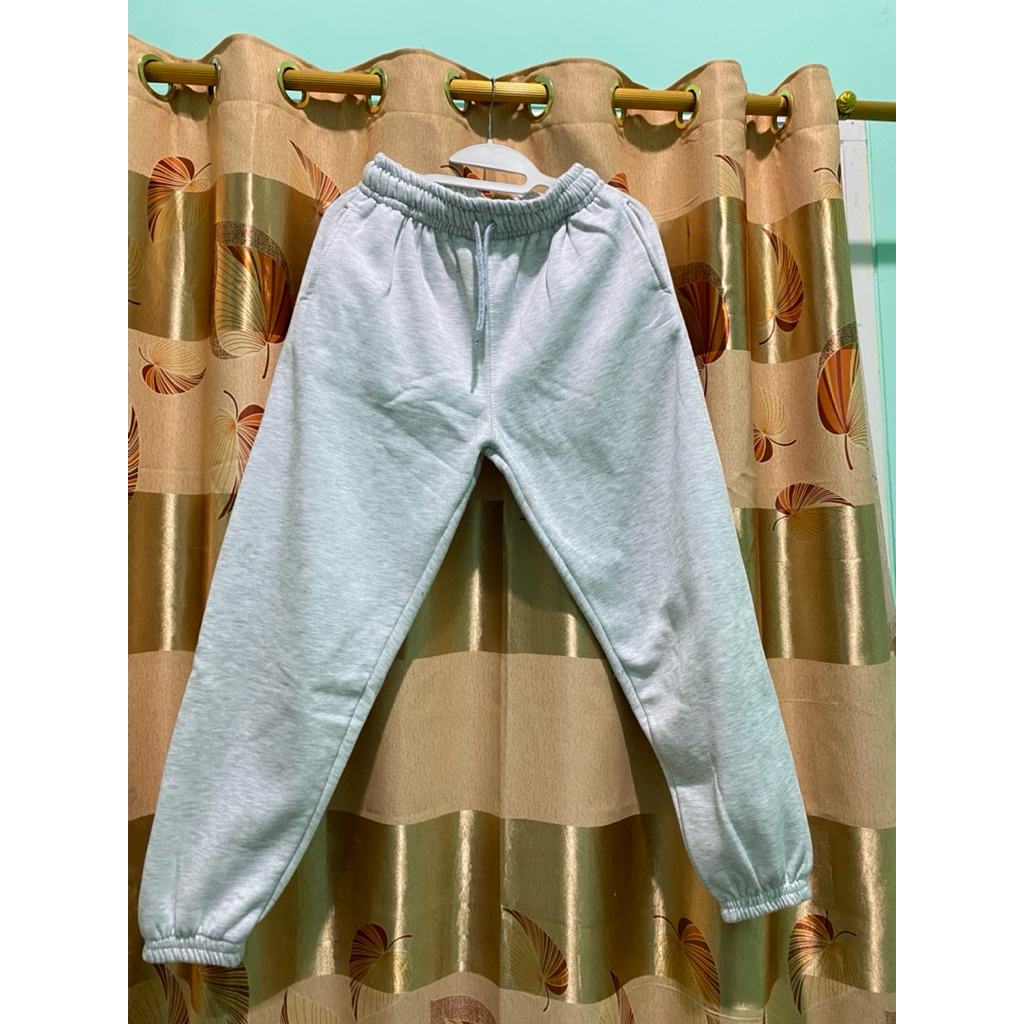 Celana Olahraga preloved