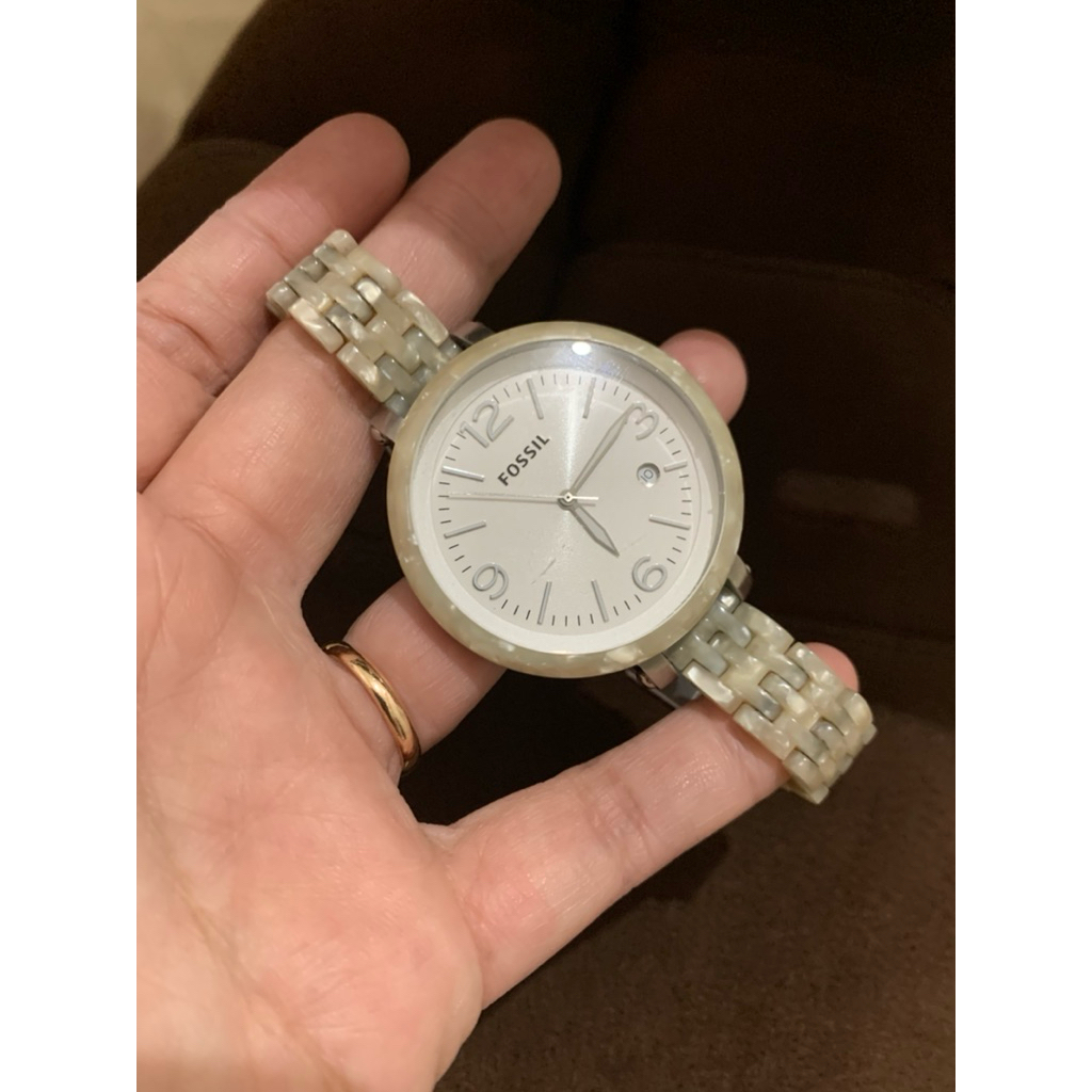 Preloved Jam Fossil Jengkol