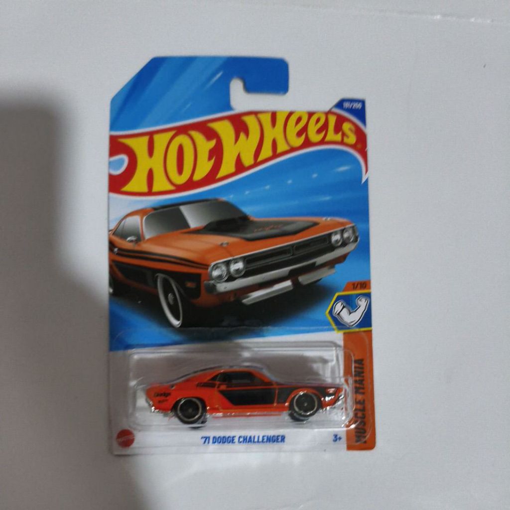 hotwheels '71 dodge Challenger