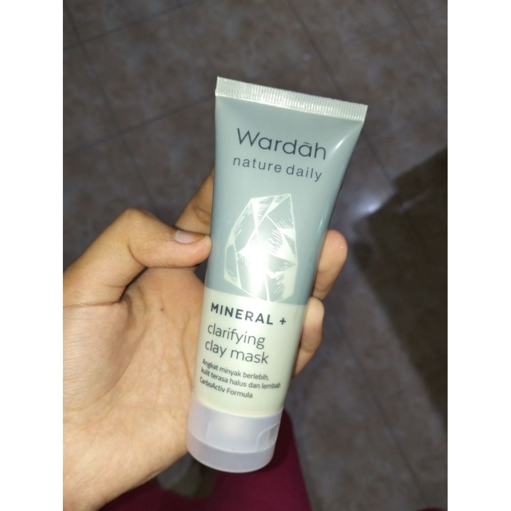 clay mask wardah Charcoal (new)