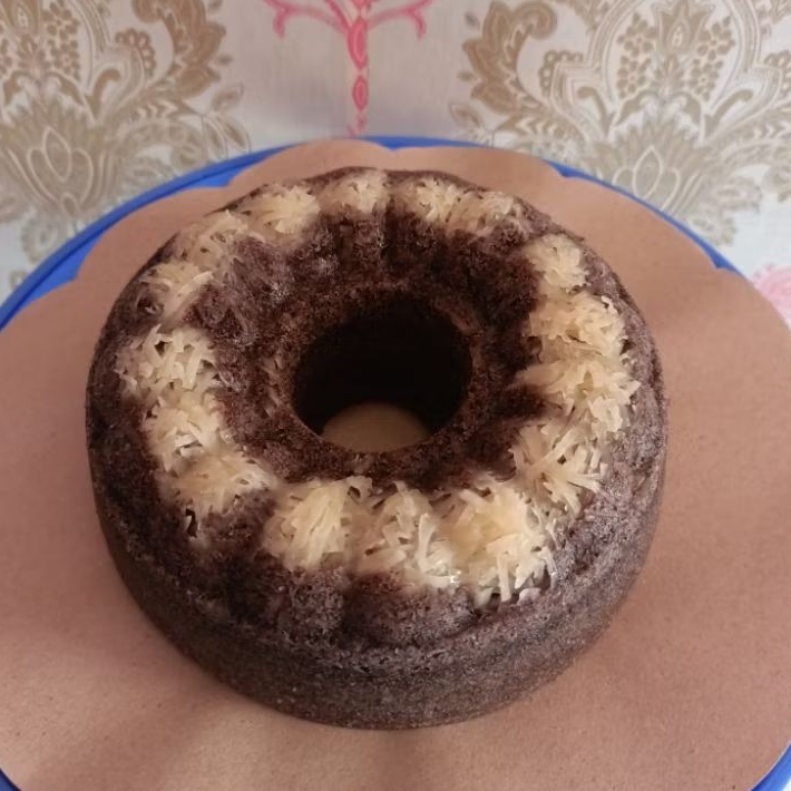 

Bolu ketan hitam keju lumer