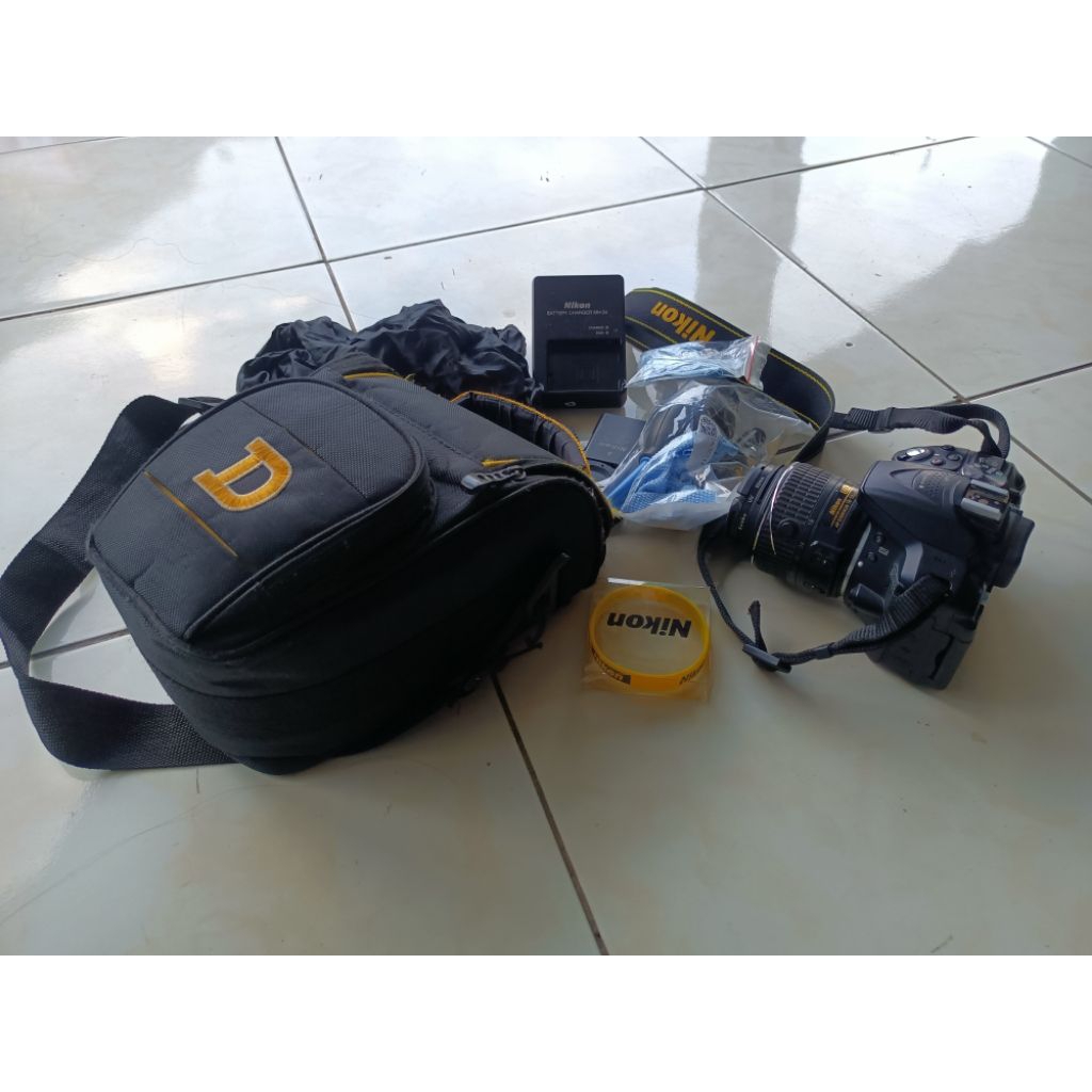 Kamera Nikon D5300 DSLR Second Masih Bagus