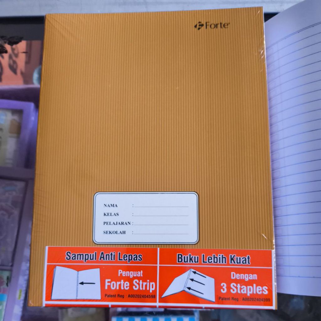 

Buku tulis Forte isi 38 lembar bahan tebal