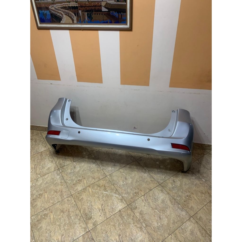 Bumper belakang Avanza G 2012 copotan original