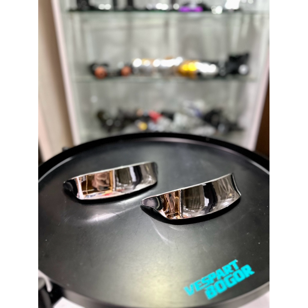 minishield vespa sprint / topi batok chrome vespa sprint original piaggio