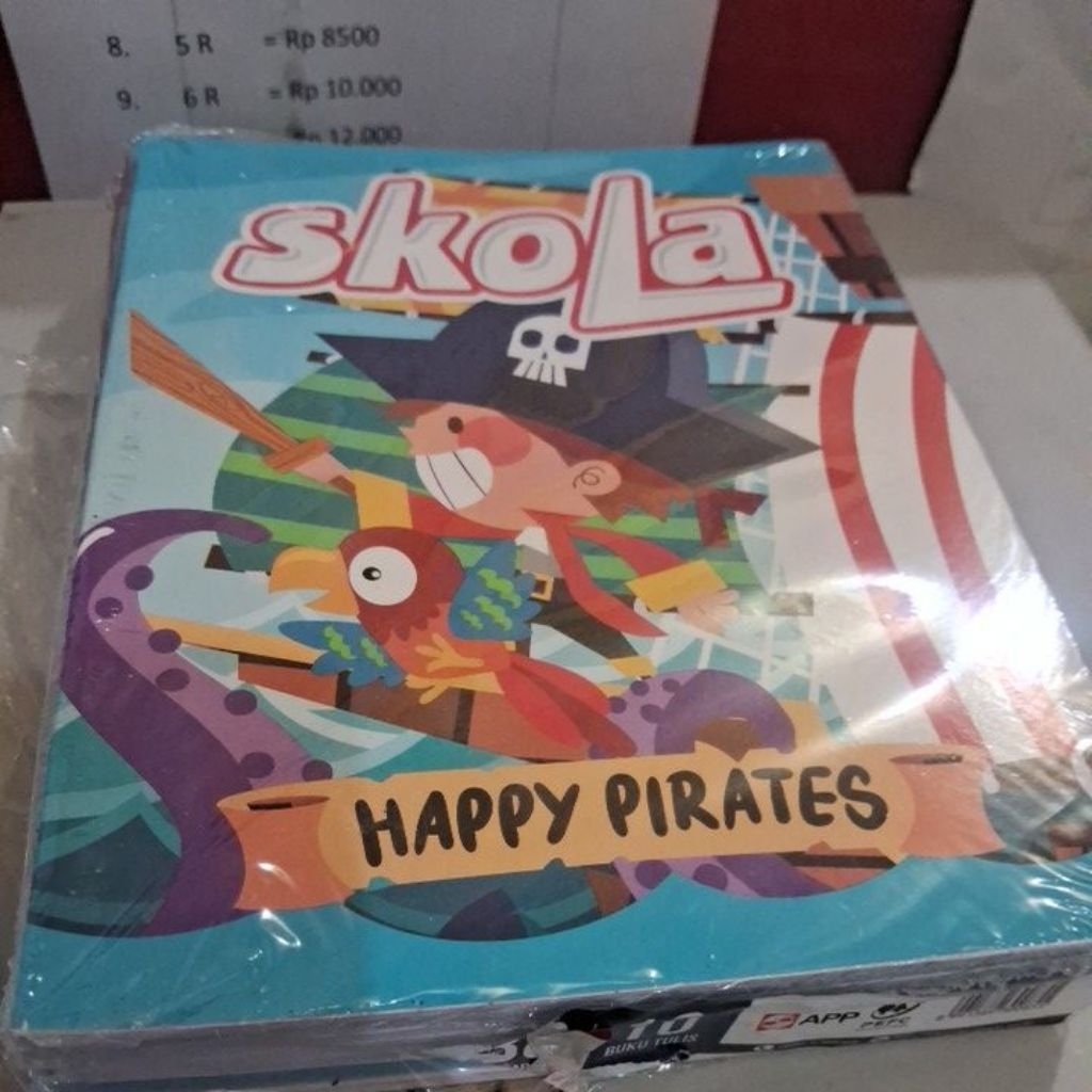 

Buku tulis sekolah pintar