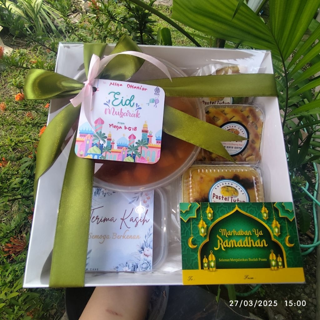 

Hampers Minimalis Spesial