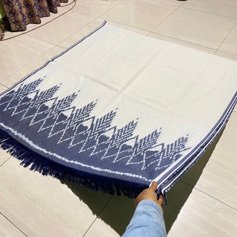 Kain_Usang | Tenun Blanket Halusan CFP | Kain Tenun Etnik | Tenun Ikat | Putih
